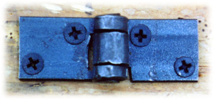 square small hinge
