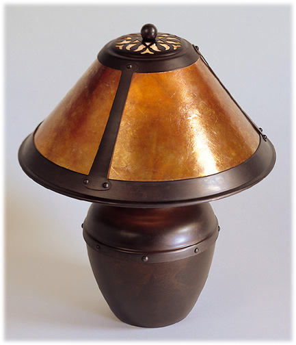 mica small Small Traditional  table lamp #010